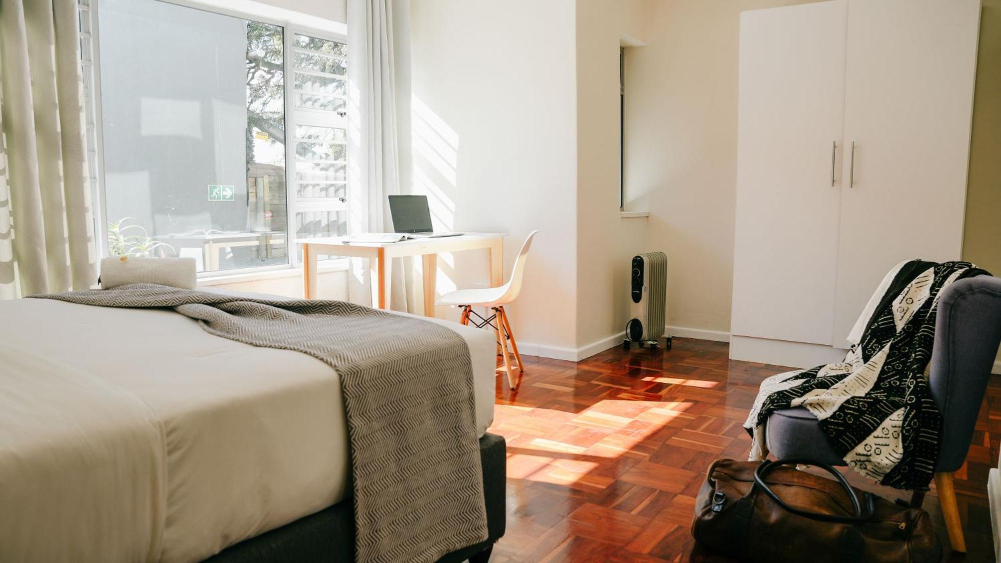 Curiocity Kloof Street Hostel Cape Town