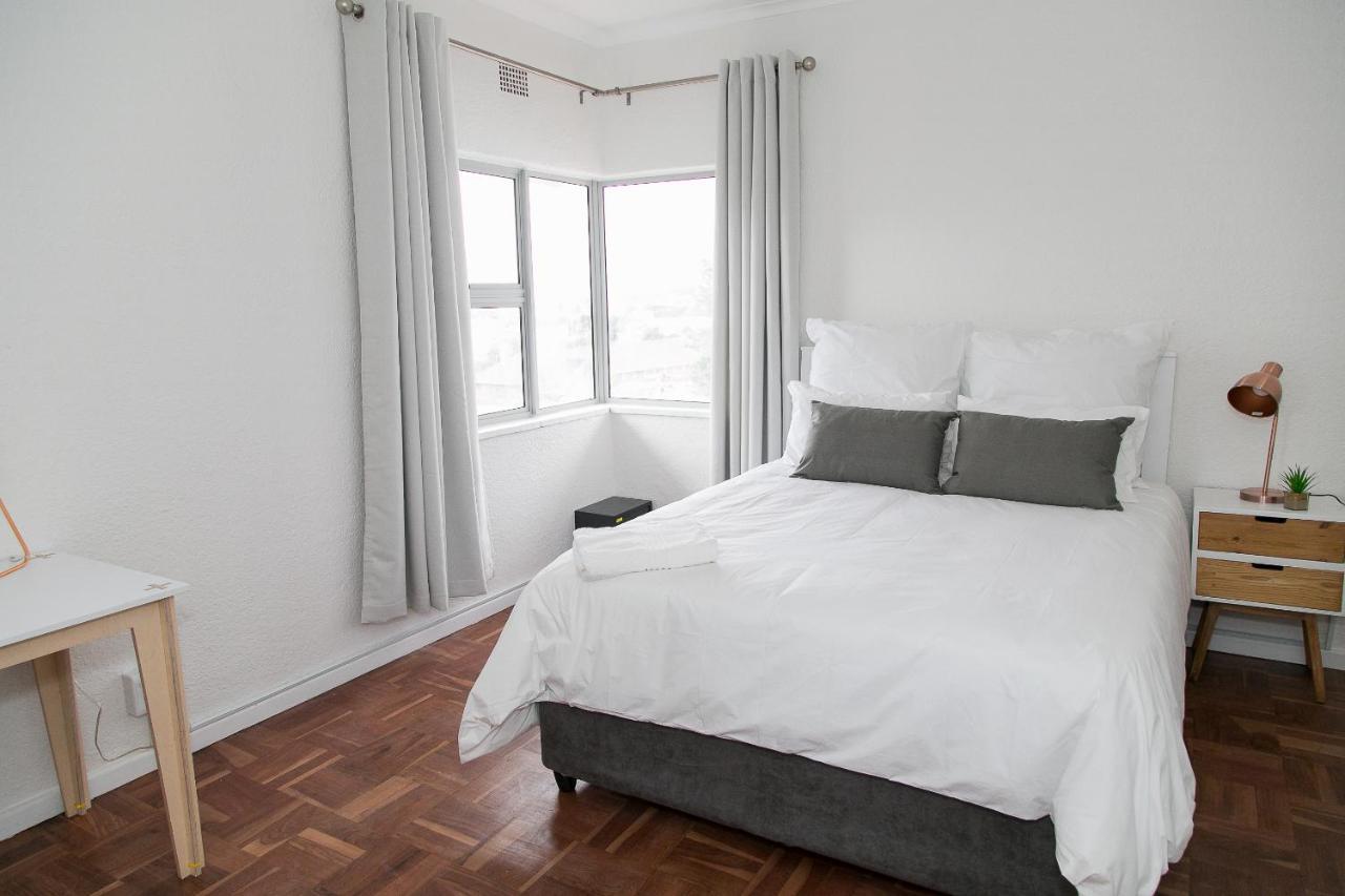 Curiocity Kloof Street Hostel *